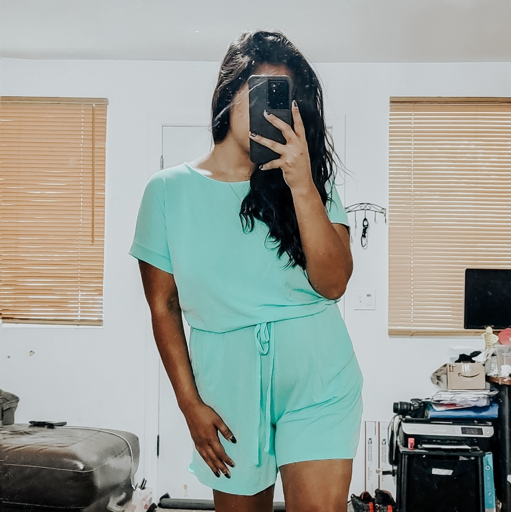 SHAKE IT OFF ROMPER IN MINT GREEN